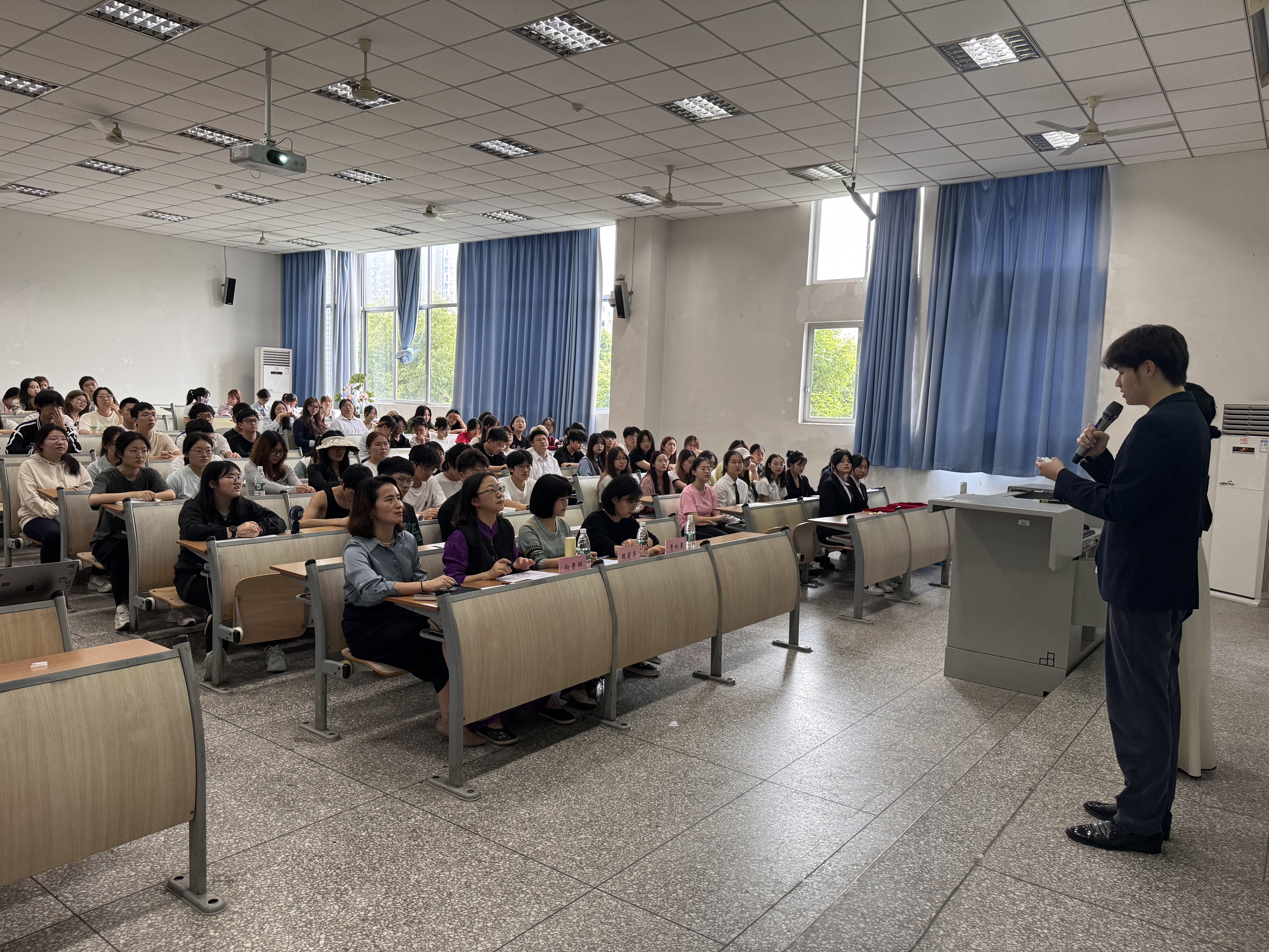 KEuC_1715424655082043117.png KEuC_1715424655082043117.png