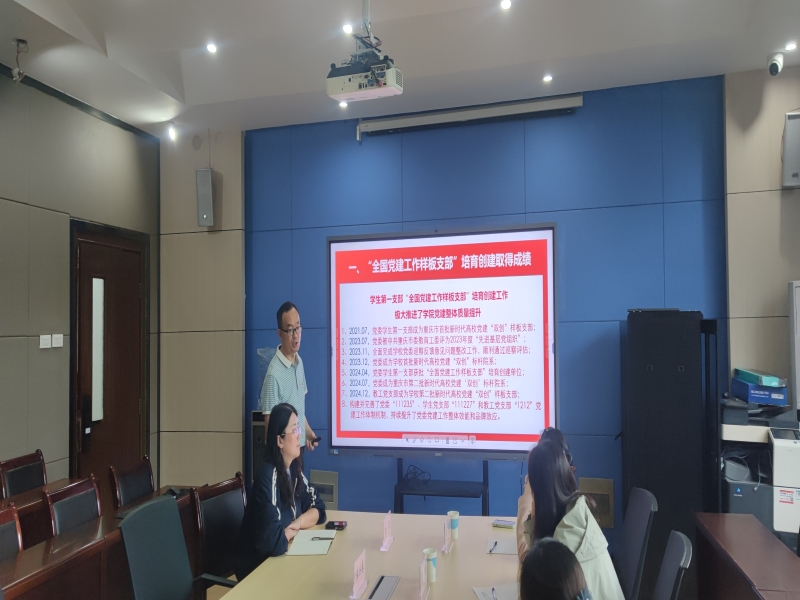 nHUa_1745976534429030865.jpg