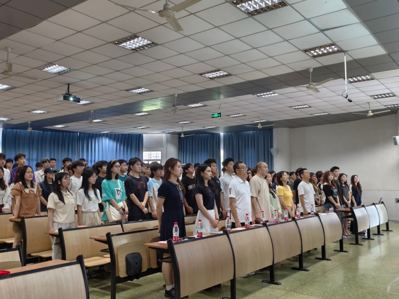 sRFu_1749805405090071253.jpg 20250611公司2024-2025学年第二学期团学组织总结暨表彰大会圆满落幕02.jpg