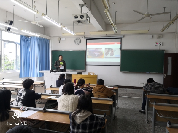 QQ图片20181029180907.jpg